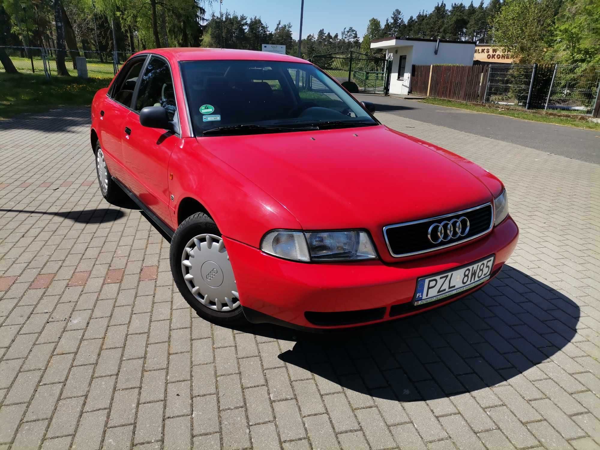 Audi A4 B5 1,6 100 KM