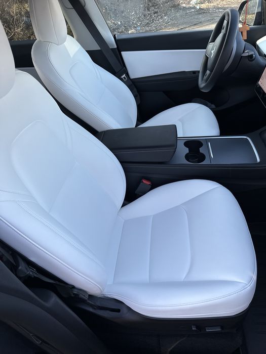Tesla Y 2021/2022рік