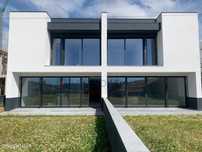 Moradias T3 'Vila Nova Residences' em Perelhal - Barcelos