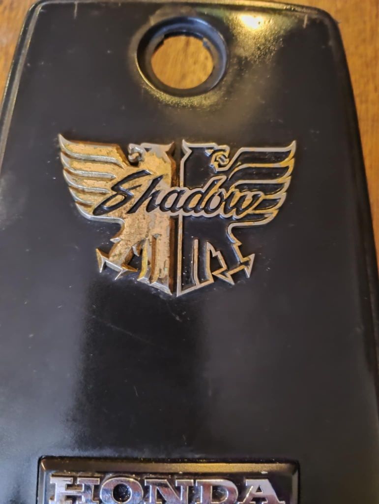 Klapa od schowka pasażera Honda Shadow VT 500