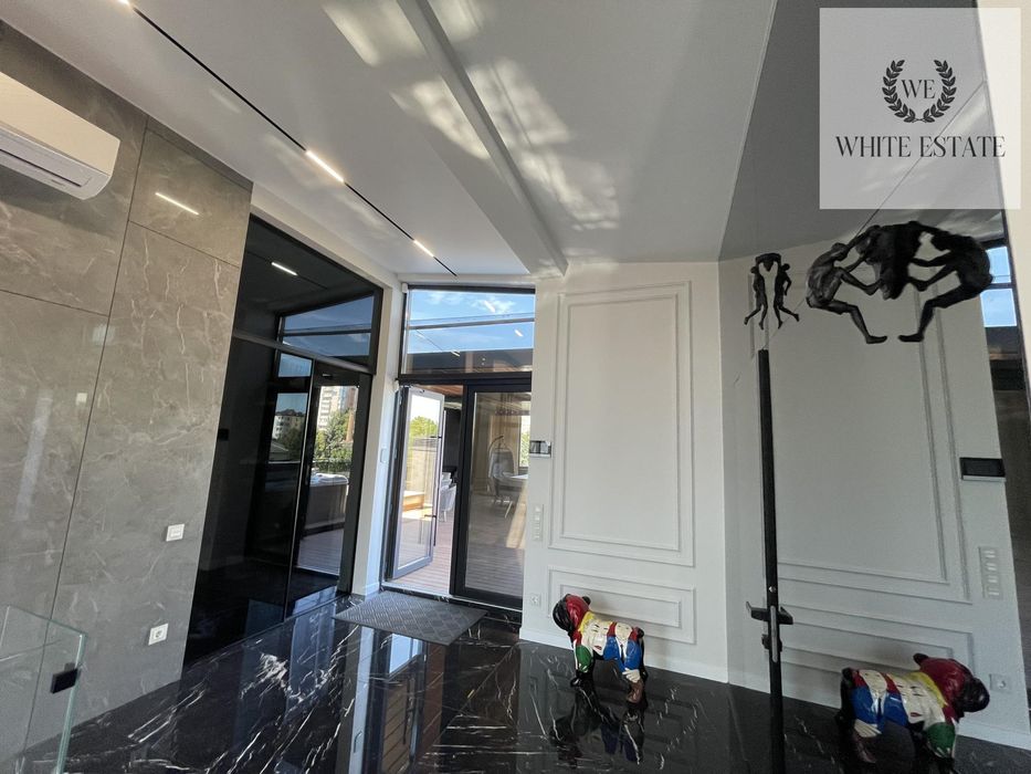 Пентхаус в центрі міста!