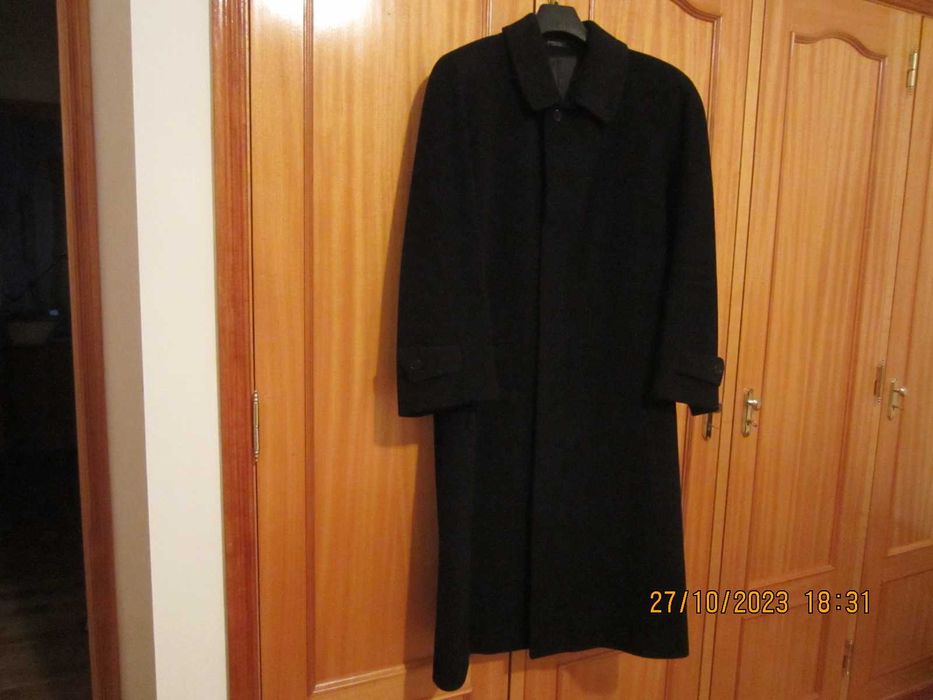 Vendo sobretudo de homem como novo