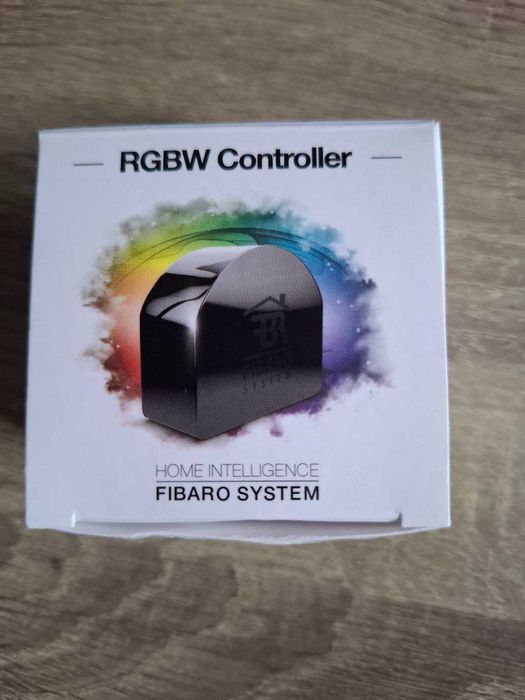 Контролер  FIBARO RGBW Controller