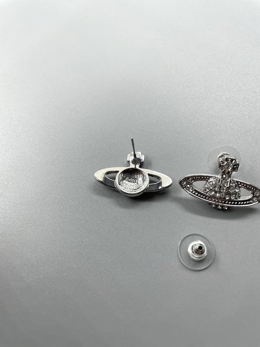 Vivienne Westwood orb Сережки кольє кулон серьги в стилі miu miu bas