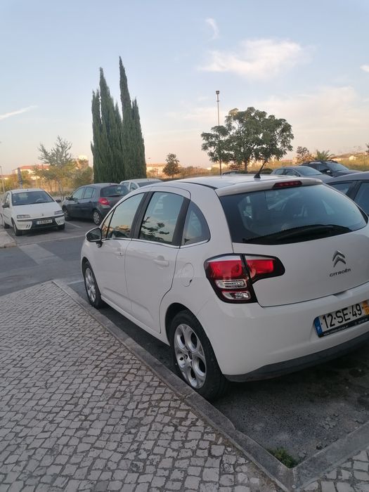Citroen c3 1.2 collection com 100km