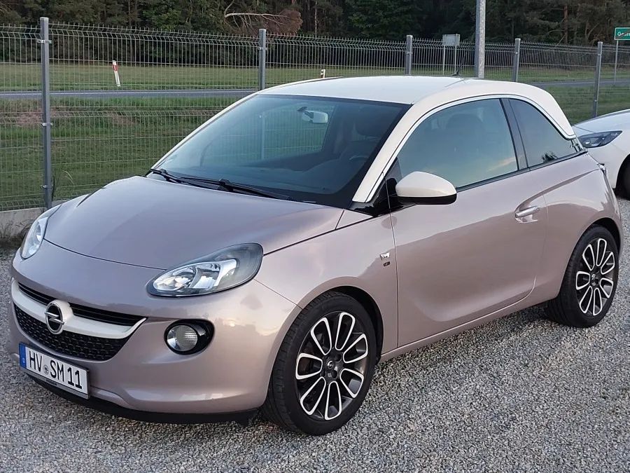 Opel Adam GAZ fabryczny, Gwiazdy na podsufitce, Podgrzewana kierownica i fotele
