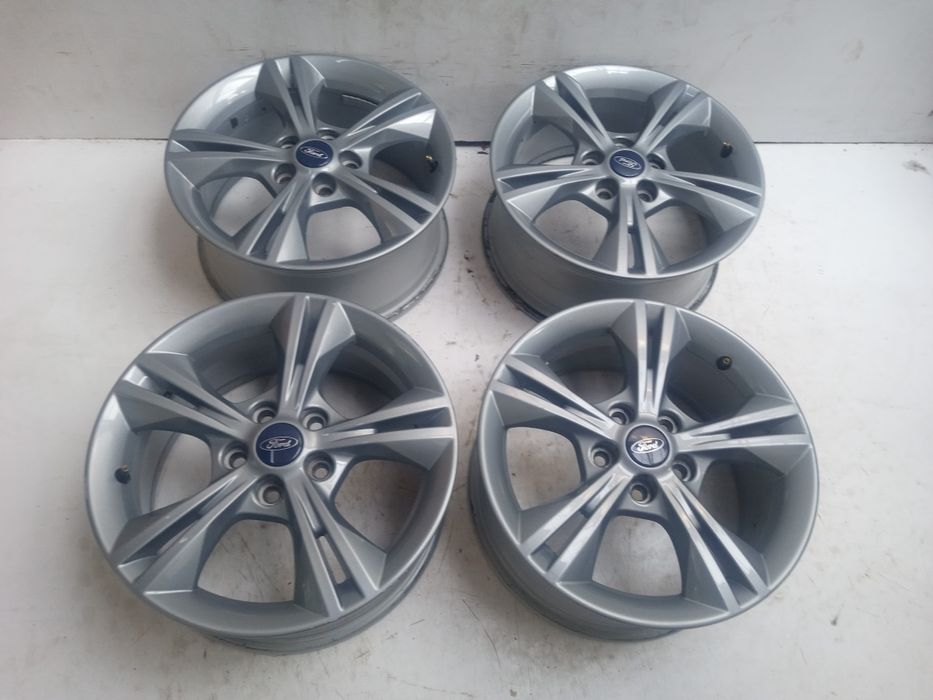 Felgi aluminiowe 16 Ford C max focus Mondeo oryginał jak nowe
