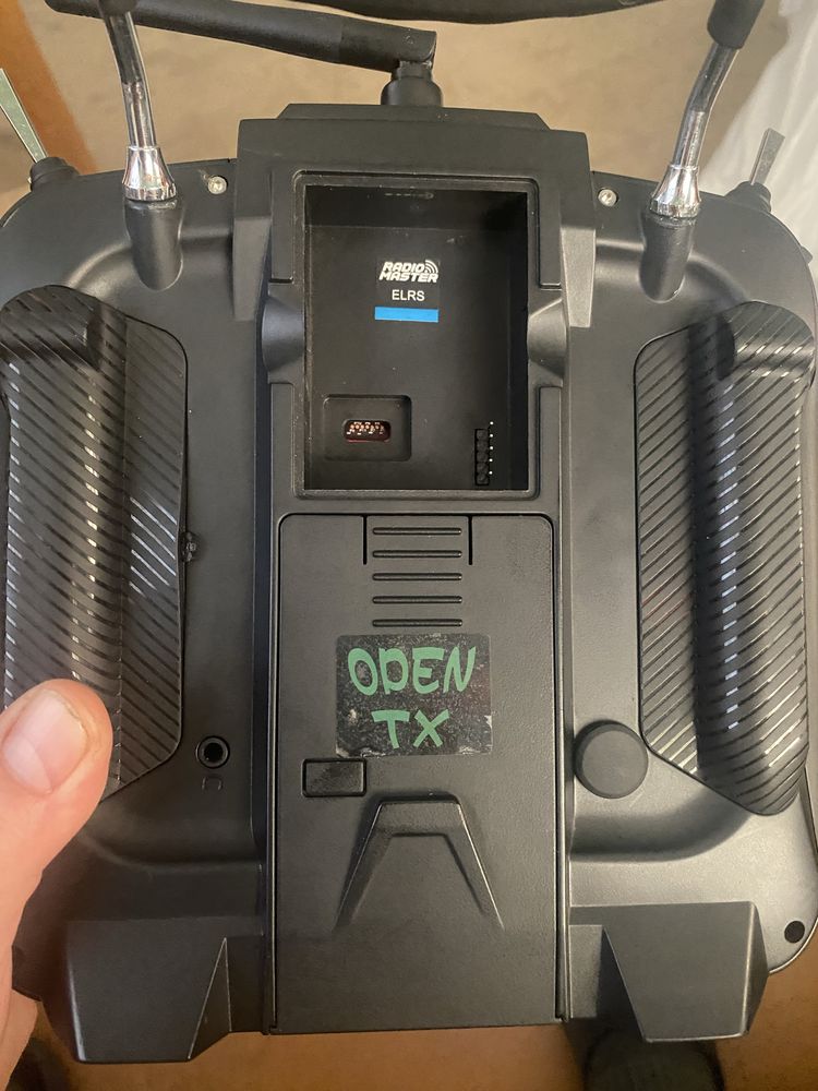 Radiomaster TX16S