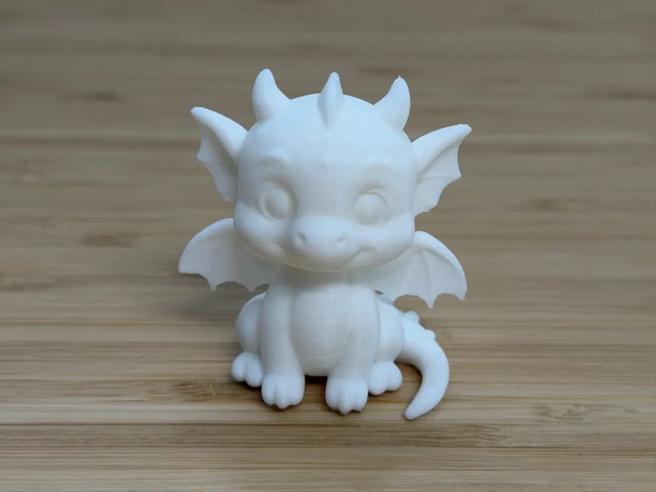 Bebe Dragão Fira Pronto para Pintar