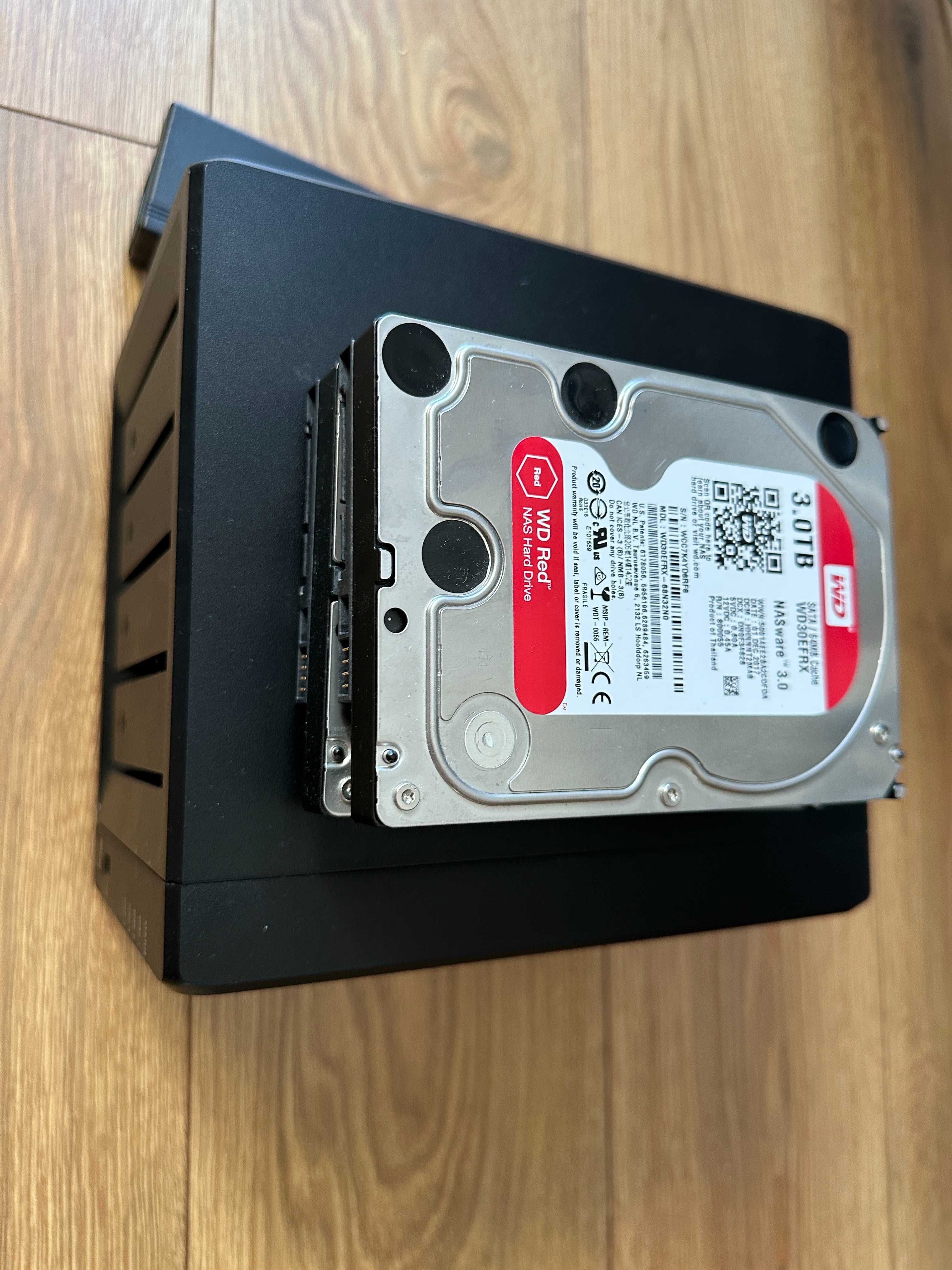 Dysk sieciowy SYNOLOGY DS418 + dyski 3TB