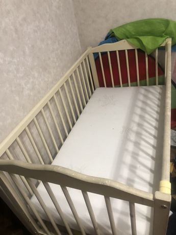 Ліжко дитяче з маятником від 0 до 3х років