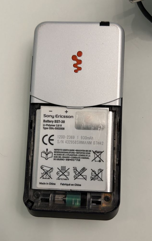 Telefon Sony Ericsson W580i