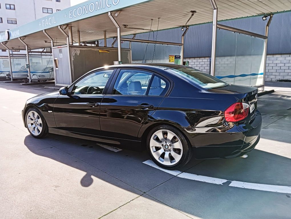 Bmw 320d sport 163cv impecável nacional aceito troca