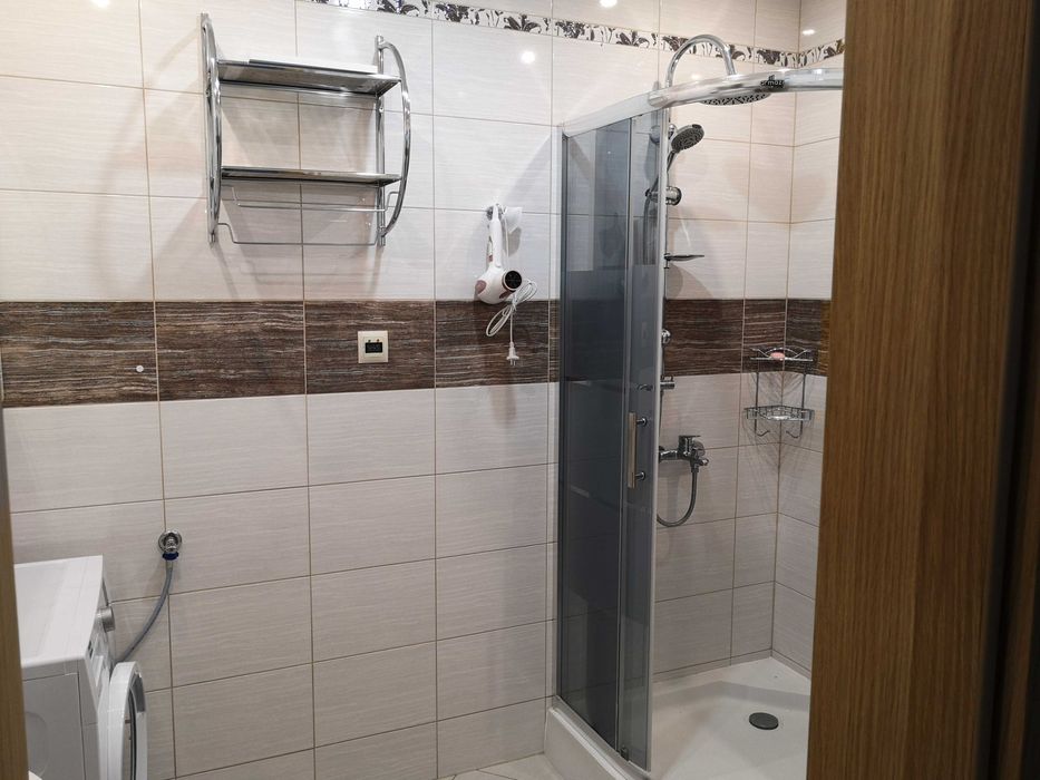 Domek całoroczny+sauna, doba 400zł/2os + 50zł/kolejna os. Max 6 os.