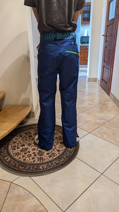 Spodnie snowboardowe/narciarskie 156-164