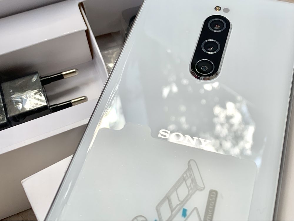 ‼️ + Чохол +-скло Нова Sony Xperia 1  Dual-sim 128Gb J9110 (Xperia 5)