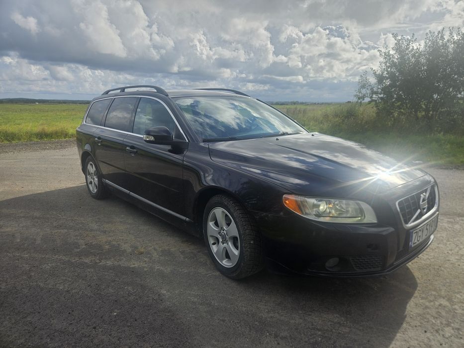 Piękne Volvo V70 z małym przebiegiem