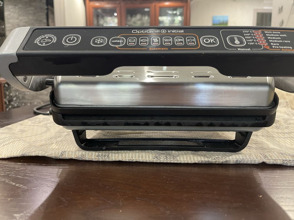 Гриль-барбекю Tefal OptiGrill Initial GC706D34