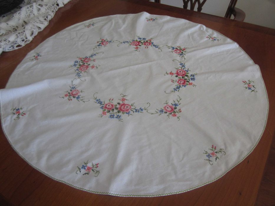 Duas Belas Toalhas Antigas