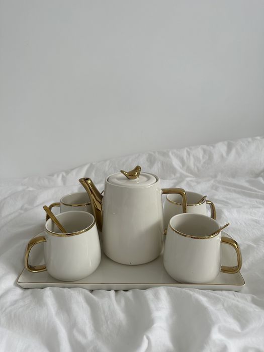 Ceramiczny serwis zestaw kawowy dzbanek taca kubki