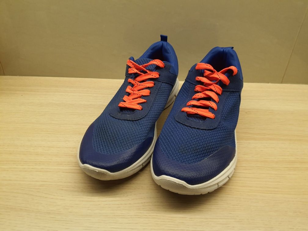 Buty 41 "adidasy"