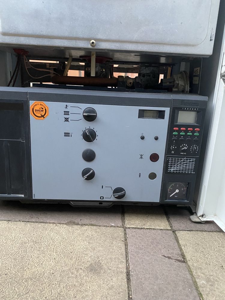Продам двухконтурний котел Vaillant
