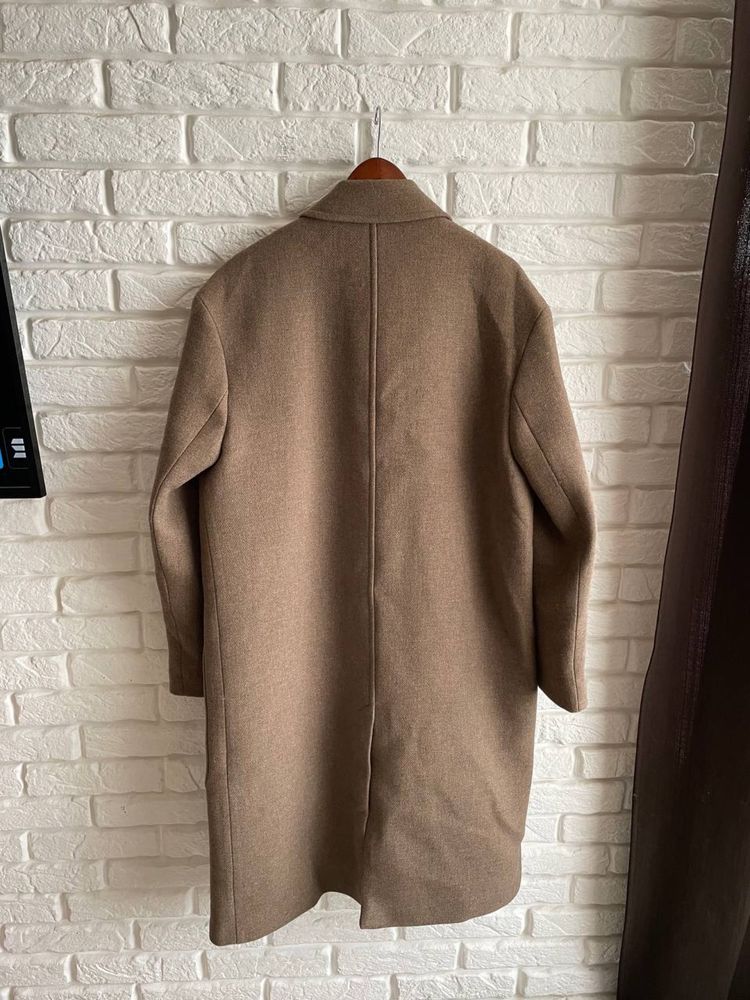 Чоловіче шерстяне пальто Zara