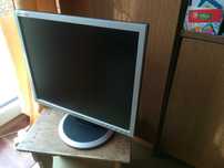 Monitor samsung 17" SyncMaster 740N