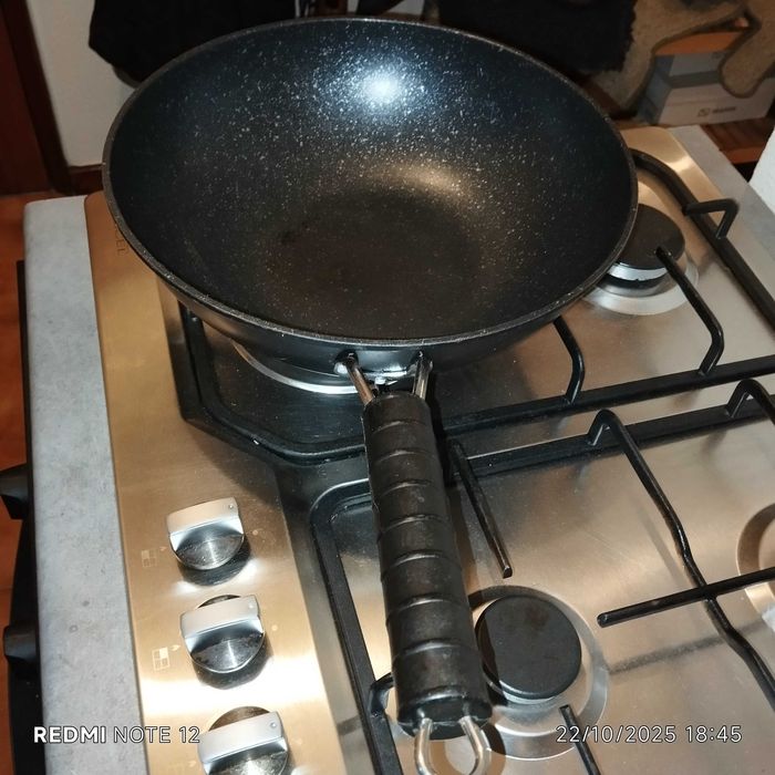 Tacho frigideira em teflon gigante