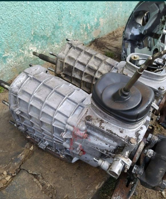 Головка блока цилиндров ГБЦ КПП ВАЗ Фиат Полонез 2101 2107 21083 118