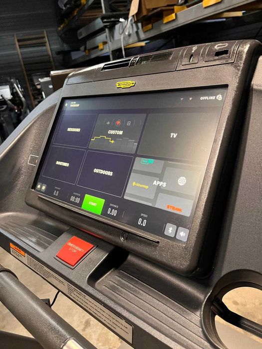 Schody Technogym Excite 700 Unity srebrny