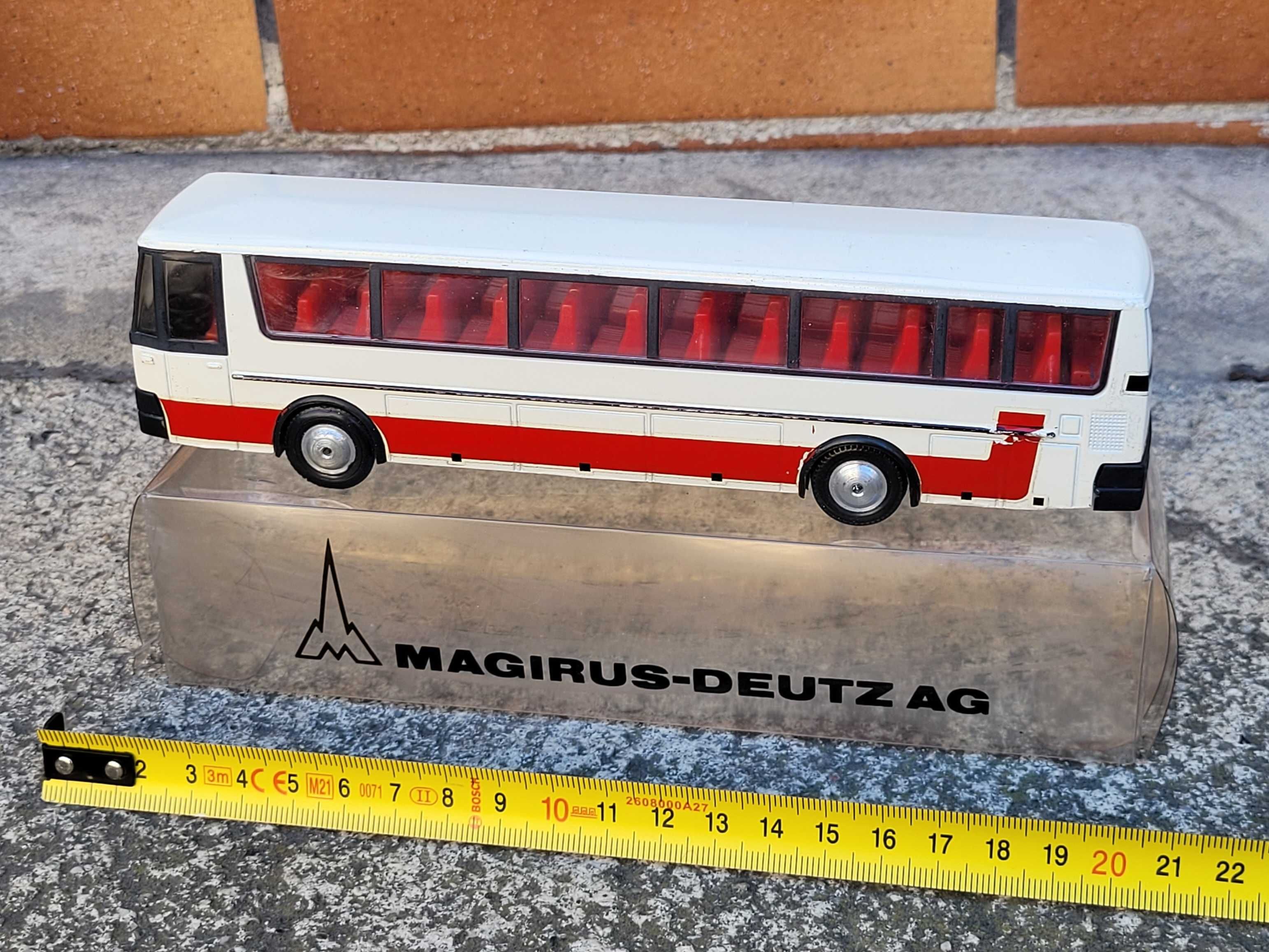 Autobus Autokar Magirus deutz luxusreisebus kolekcja NZG 1:60 PKS