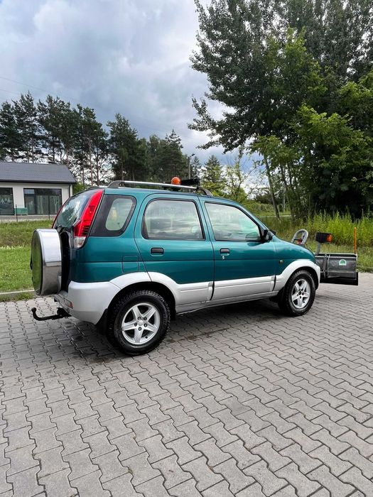 Daihatsu Terios 2003 – benzyna, z pługiem hydraulicznym