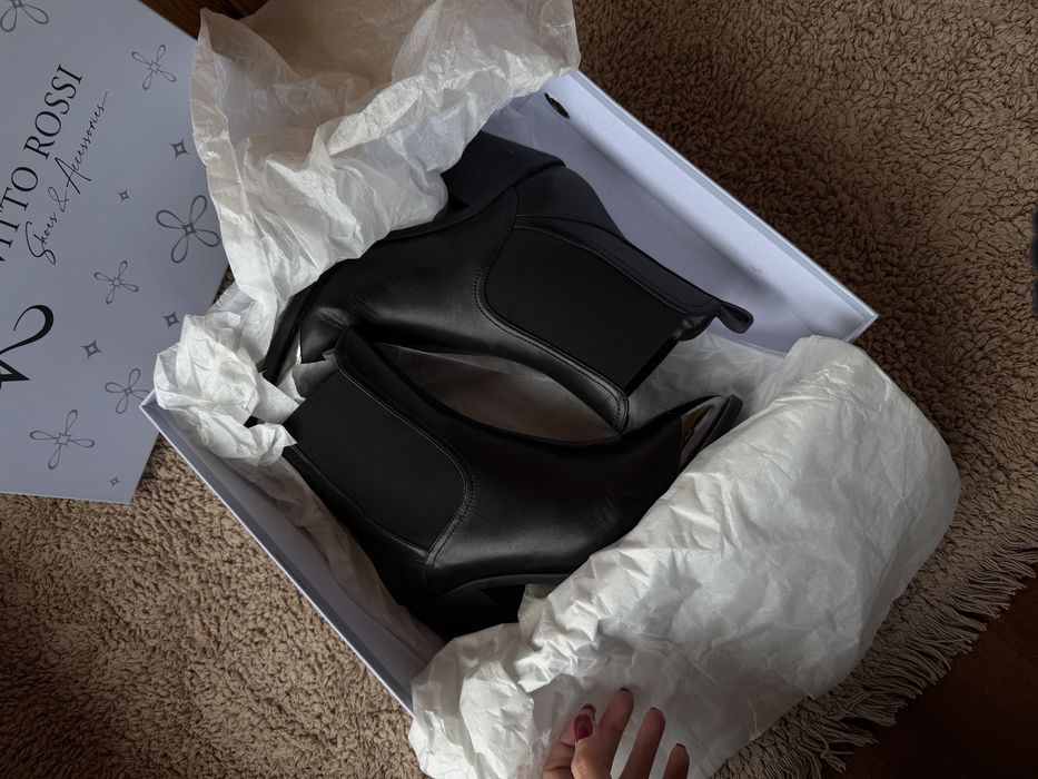 Жіночі козаки Vitto Rossi