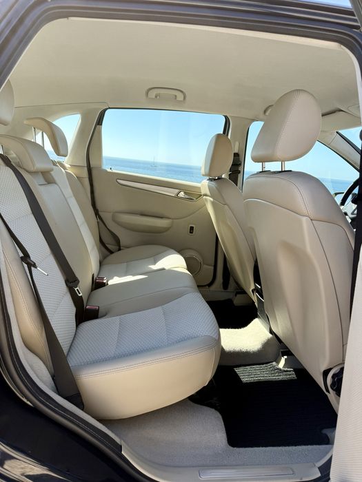 Mercedes B180 CDI Automático – 2010 – Excelente estado – 220.000 km