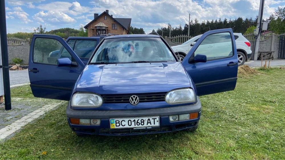 Продається Golf 3 на повному ходу