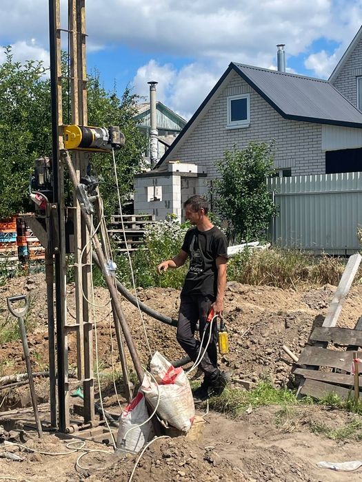Буріння свердловин Київ та Київська область Зазим'я Броварський р-н