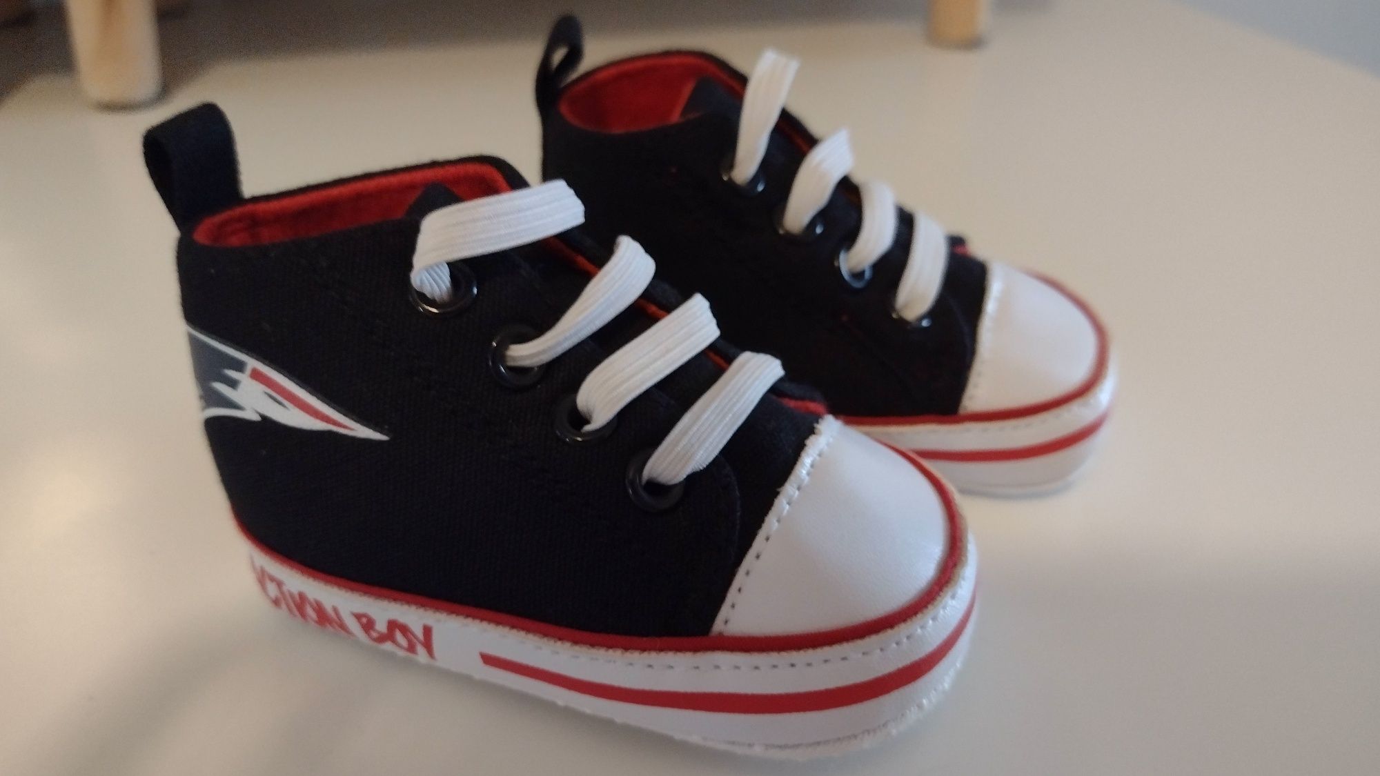 Buty niechodki rozmiar 16