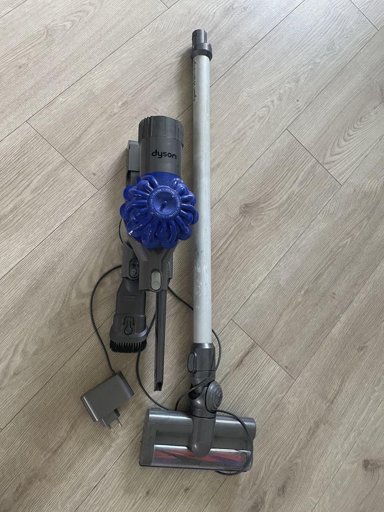 Dyson v6 odkurzacz pionowy