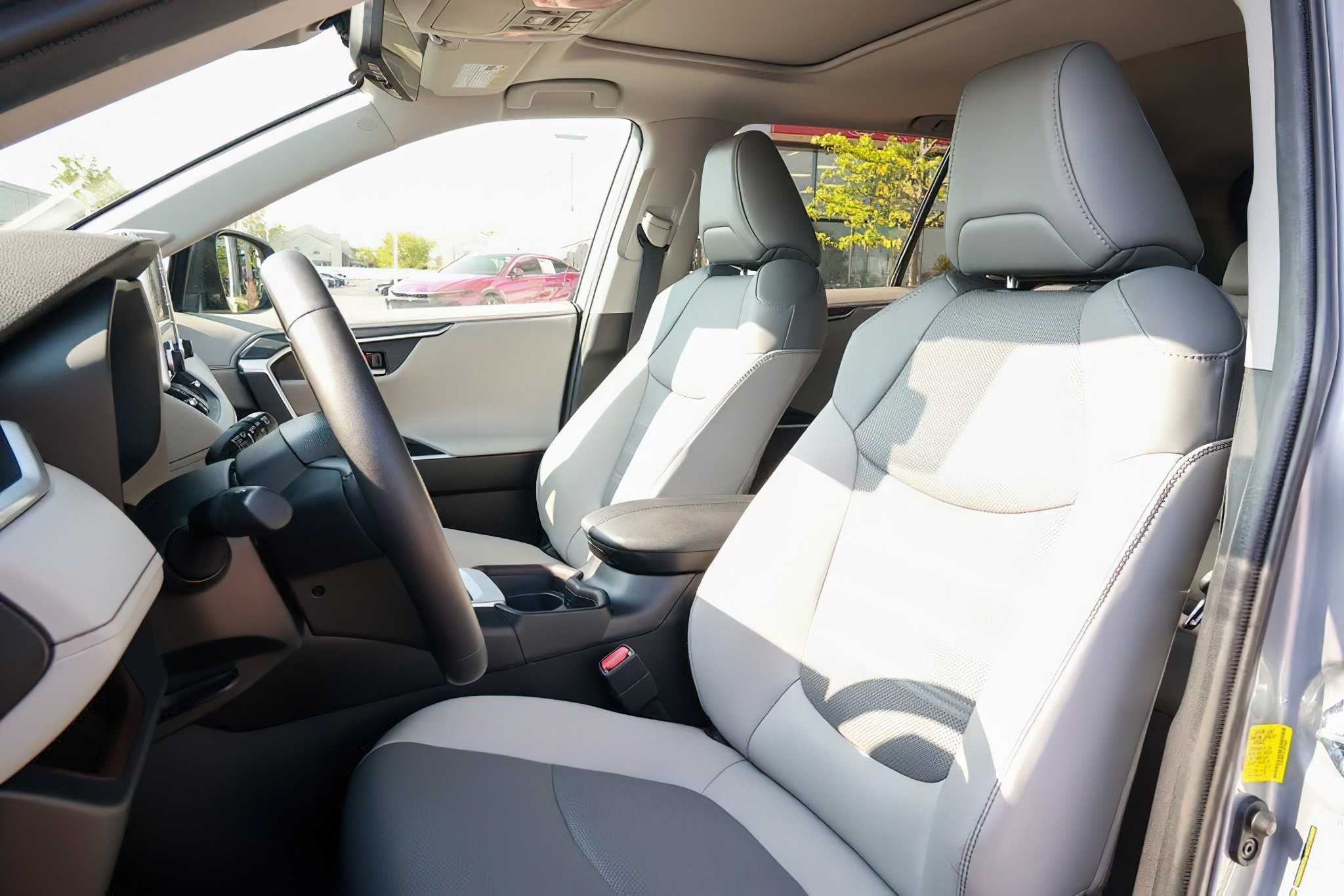 Toyota RAV4 Hybrid Limited 2020