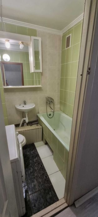 Продам однокімнатну квартиру у гарному стані. пр-т М.Рокосовського,4