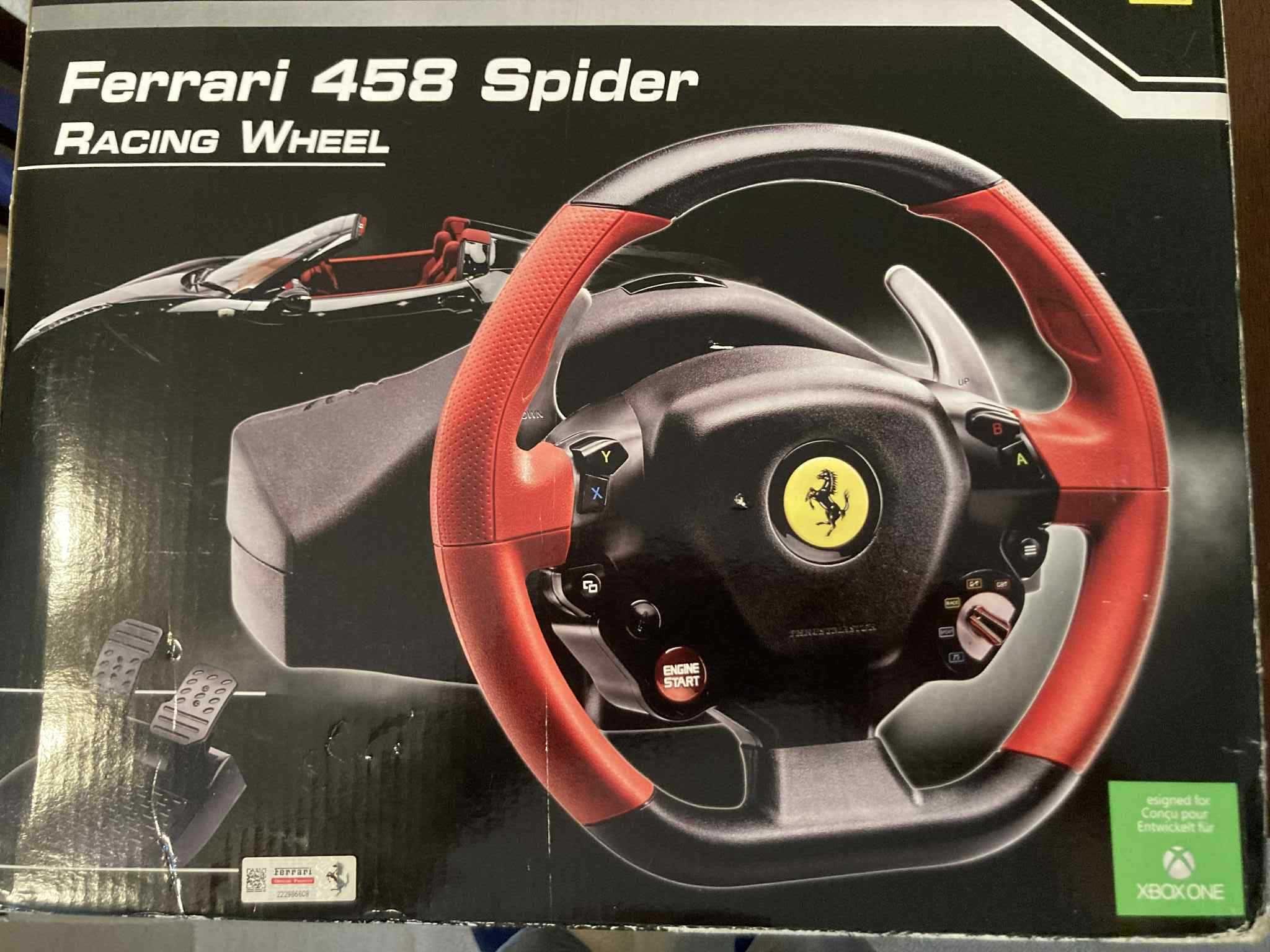 Thrustmaster Ferrari 458 Spider kierownica Xbox Series X/S One pudełko
