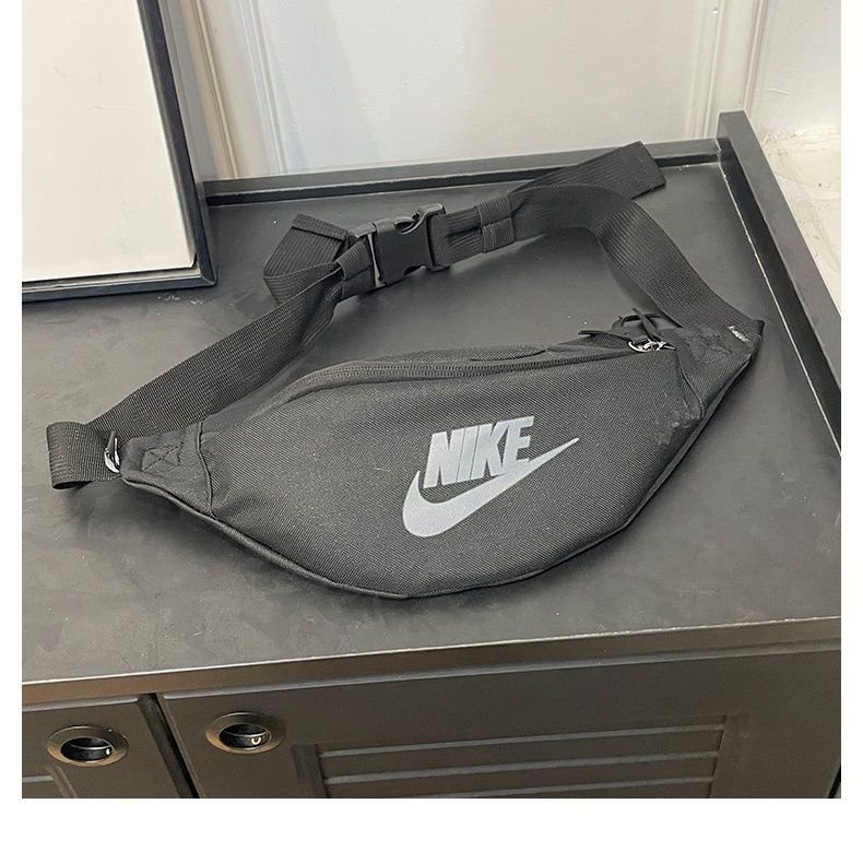 Бананка-сумка Nike