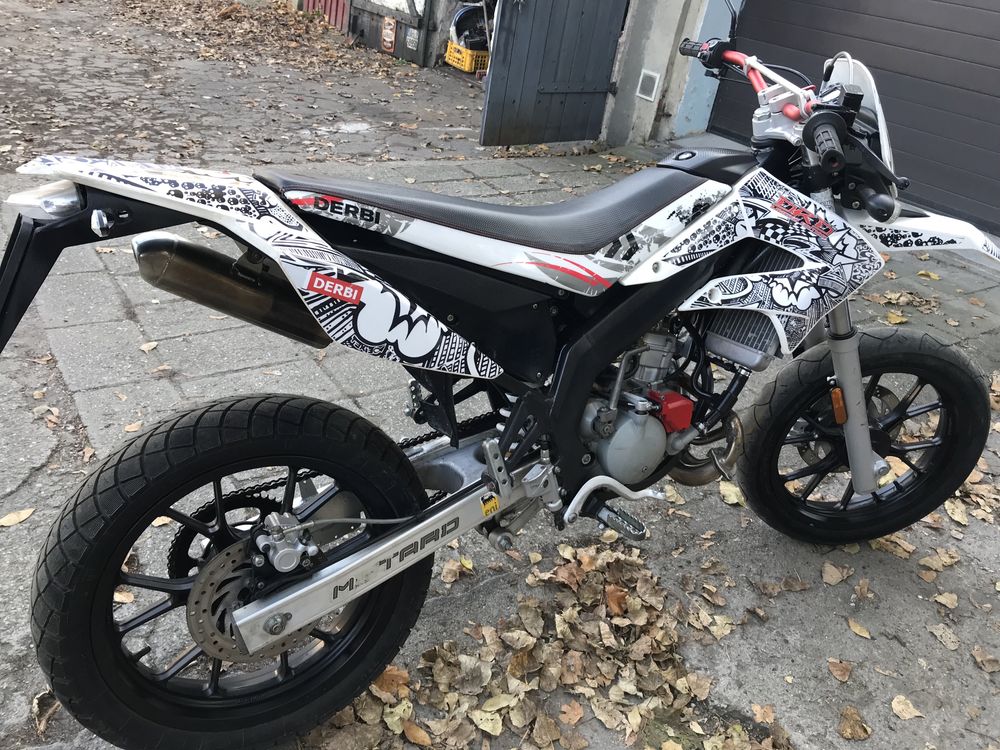 Derbi senda 50 drd racing beta rr transport Rieju MRT 50 pro