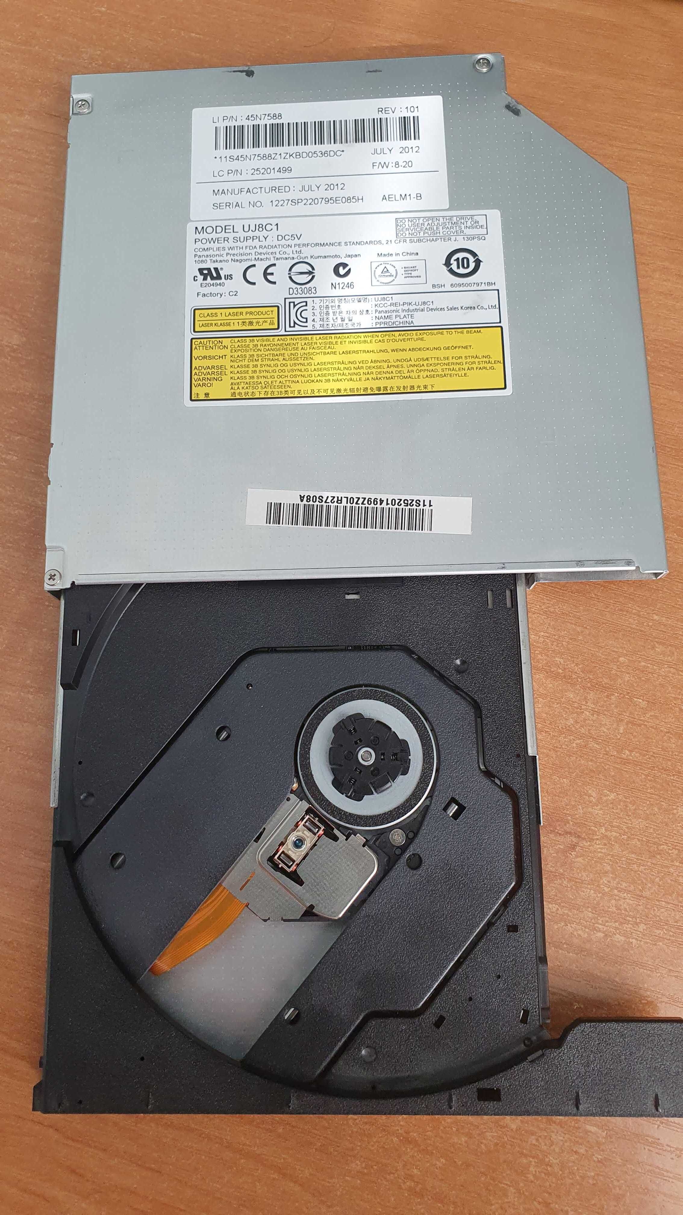 DVD привід для ноутбука Panasonic UJ8C1 SATA