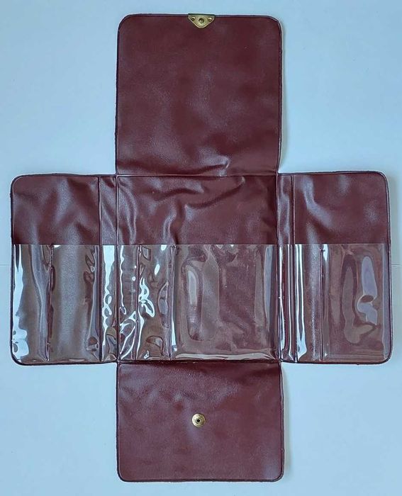 Estojo de Viagem - NOVO.(Unhas, Cabelo, Lima, e Espelho)