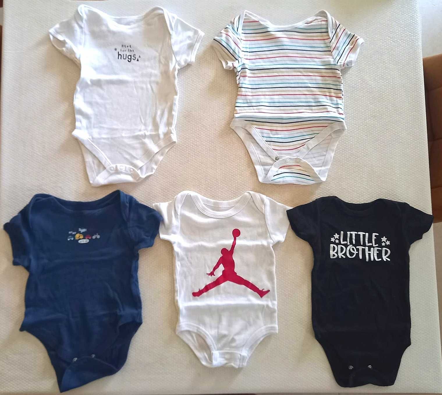 15 bodies meia manga menino 9 a 12 meses