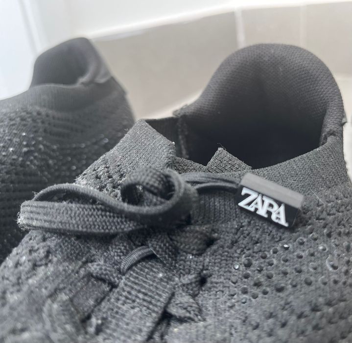 Sapatilhas Zara como novas