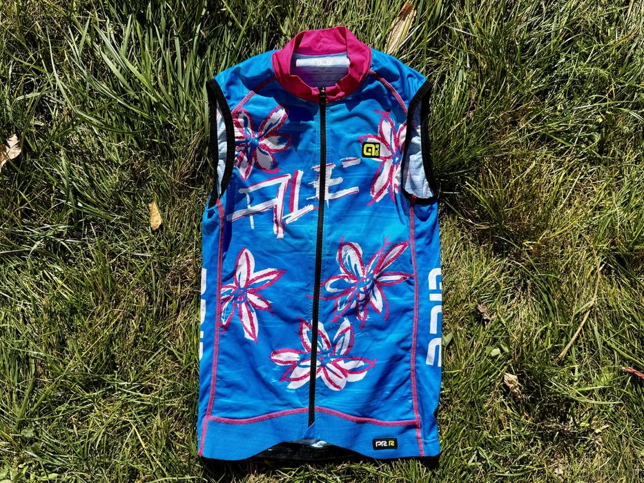 Велоформа, велофутболка, джерсі Ale