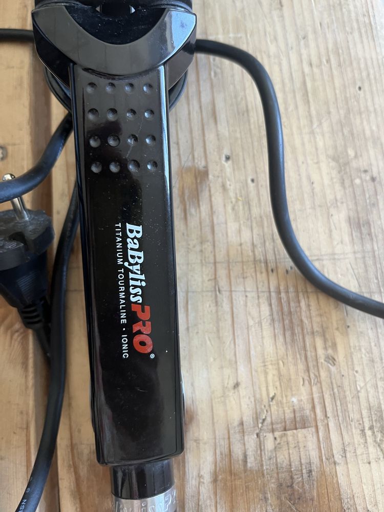 Плойка BaByliss PRO Ionic Hi-def Waver серії Titanium-Tourmaline